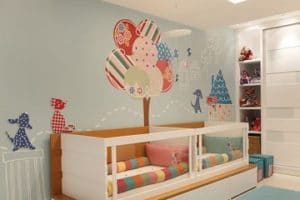 Sutil decoracion con dibujos para cuartos de bebes