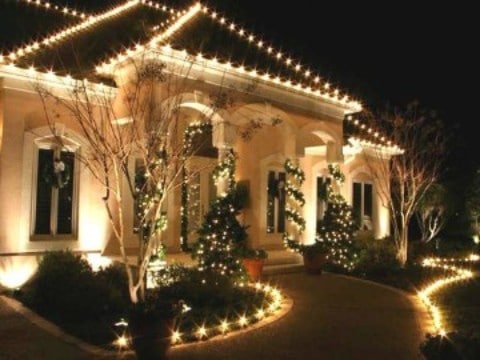 casas con luces navideñas para decorar