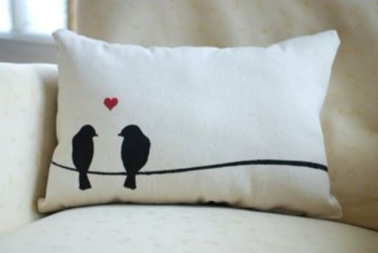 diseños de fundas para almohadas romanticas