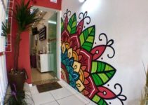 Hermosos decorados de paredes pintadas con mandalas