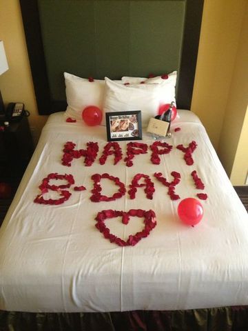 camas decoradas con rosas cumpleaños