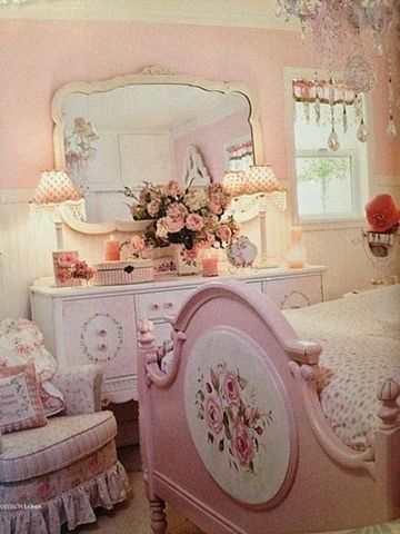 muebles para habitacion de niña vintage