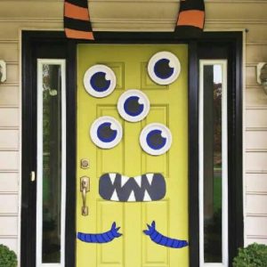 imagenes de como adornar mi puerta para halloween