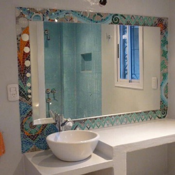 imagenes de espejos decorados para baños