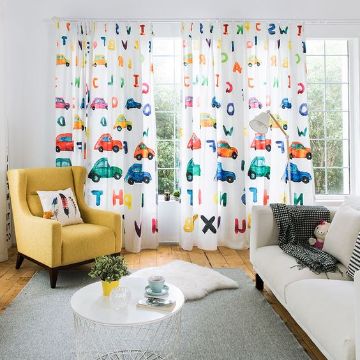 divertidas cortinas para cuartos de niños
