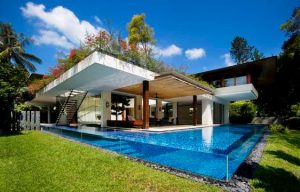 casas con piscina y jardin transparencia