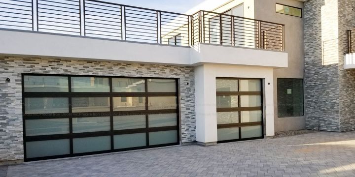 diseños de puertas metalicas para casas grandes