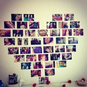 como decorar una pared con fotos corazones