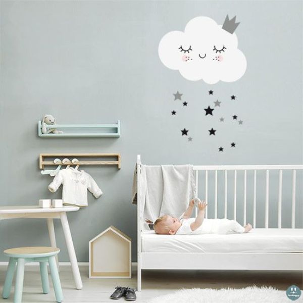 decoracion de cuarto de bebe con nubes vinil