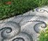 3 formas de decorar jardín con piedras diferentes