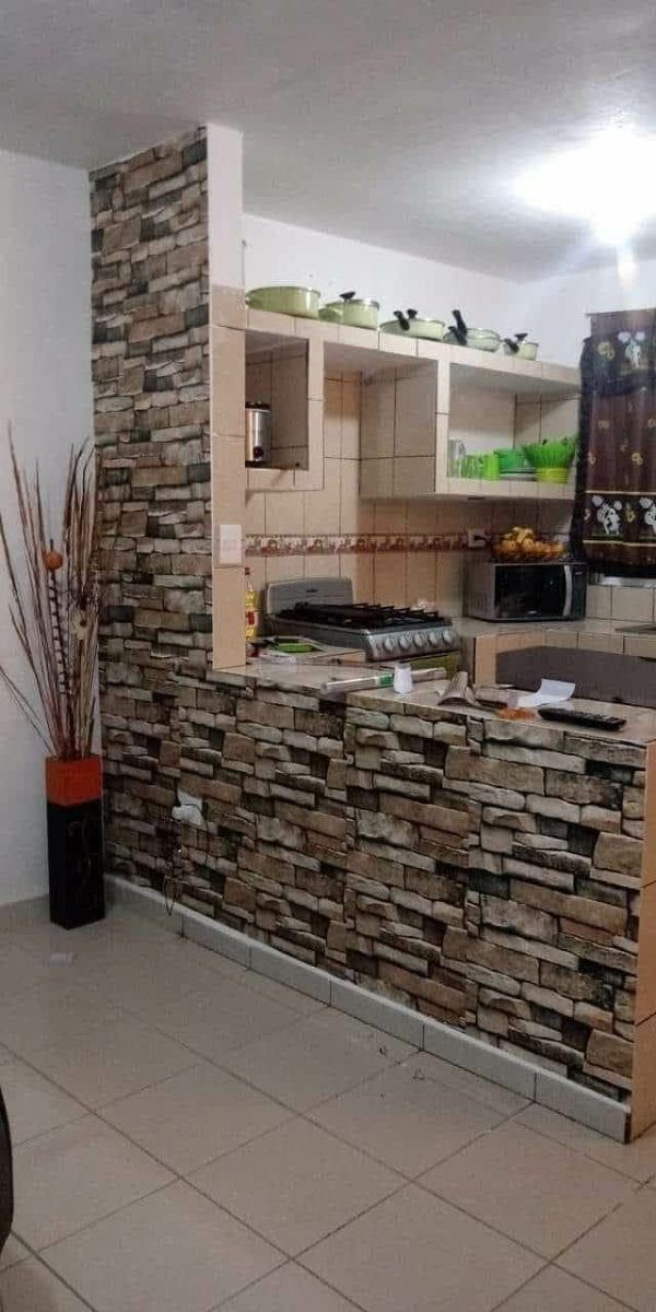 diseños de cocina abierta muros con lajas