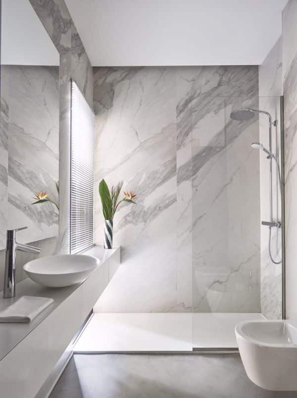 baños modernos color gris minimal