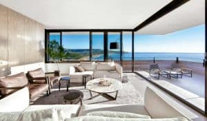 casa minimalista de playa interior
