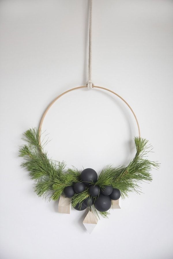 decoración de puerta de navidad adornos minimalistas